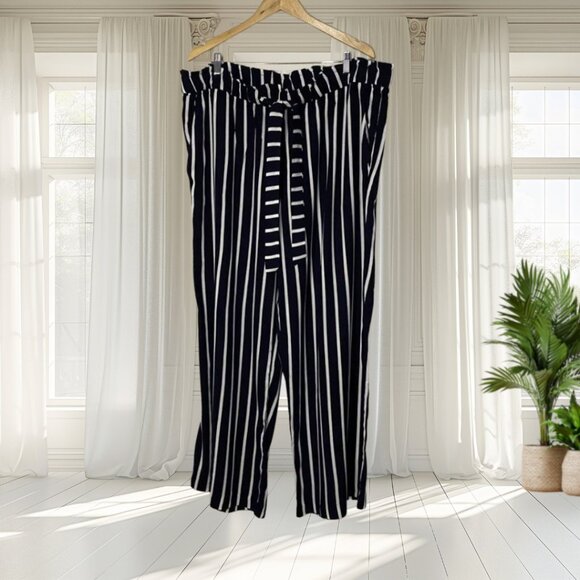H&M Navy Blue White Striped Paperbag Waist Pants with Belt – Plus Size 22 - Picture 1 of 11